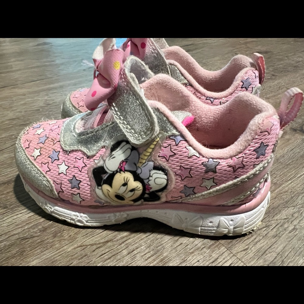 Light up Minnie Shoes!
